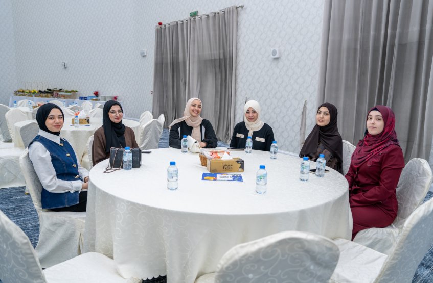 أمسية لخريجي الصيدلة والتغذية